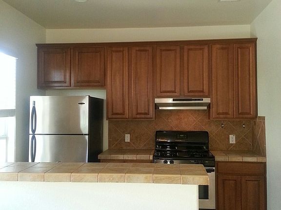 3rd image of 5102 Caswell Ave #B