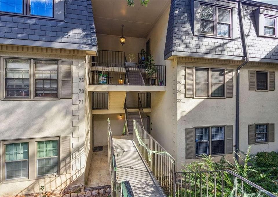 1st image of 74 Montre Sq NW