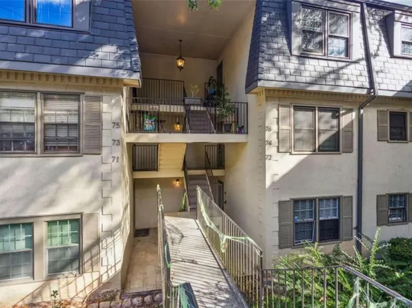 74 Montre Sq NW #74, Atlanta, GA 30327