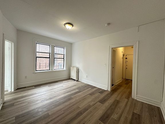 4th image of 5301 Palisade Ave #5111-22