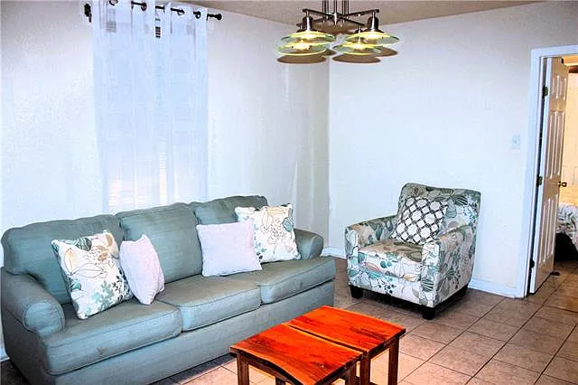 1831 N Miro St — Photo 24