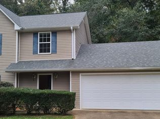 240 River Chase Dr, Athens, GA 30605