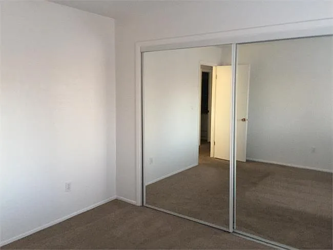 1110 Centaur Cir #E — Photo 14