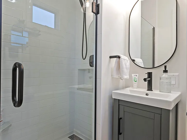 1123 Woodside Ave #3 — Photo 24
