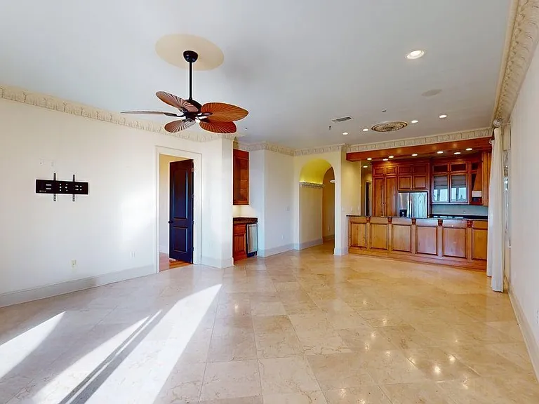 4640 W Beach Blvd #A1 — Photo 4