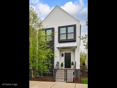 3702 N Milwaukee Ave, Chicago, IL, 60641
