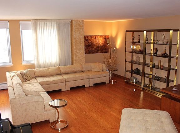 4th image of 151 N Kenilworth Ave APT 3A