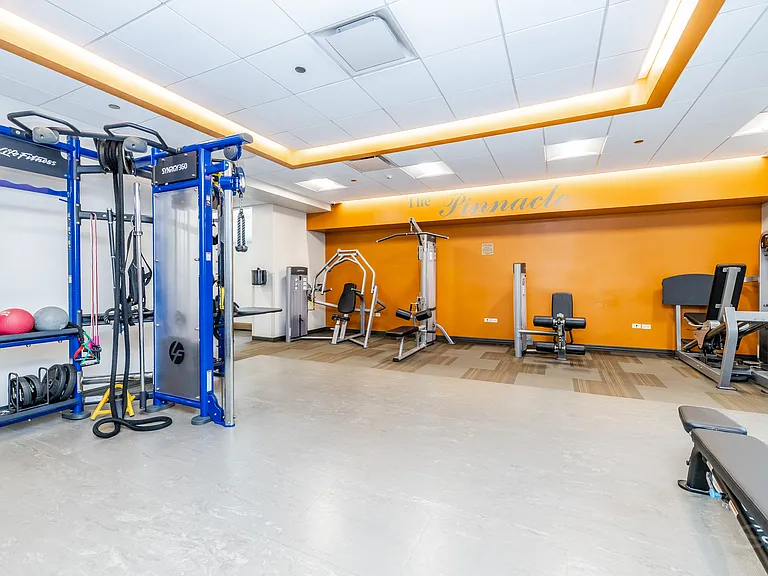 21 E Huron St #1207 — Photo 74
