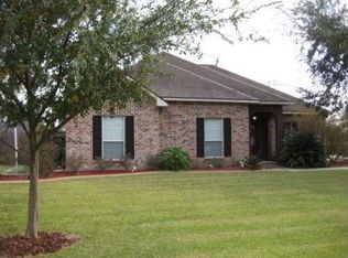 13066 Cypress Gold Dr, Saint Amant, LA 70774