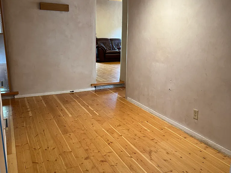 324 Montoya St — Photo 12