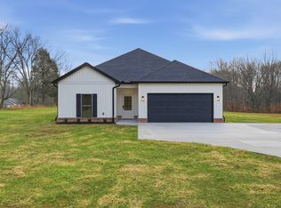 4140 Riley Creek Rd, Normandy, TN 37360