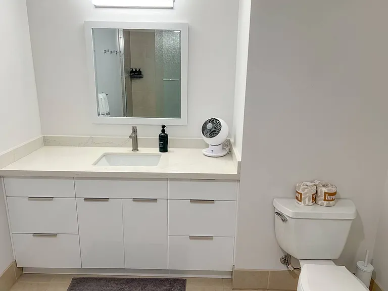 909 Kapiolani Blvd #1607 — Photo 13