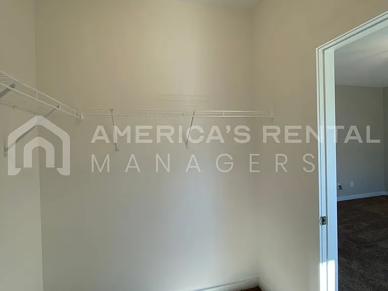 145 White Oak Cir — Photo 17
