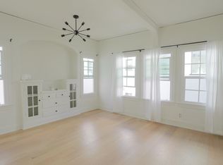 2005 1/2 2nd Ave, Los Angeles, CA 90018