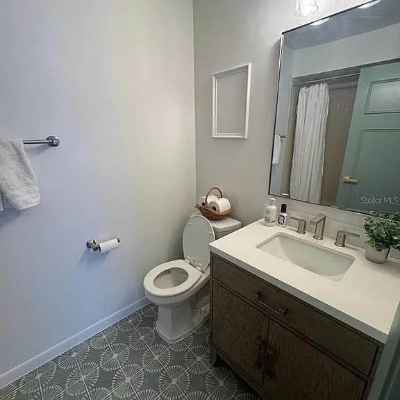 2749 Countryside Blvd #20 — Photo 16
