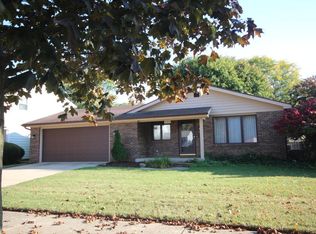 3505 Sandhurst Dr, Lansing, MI