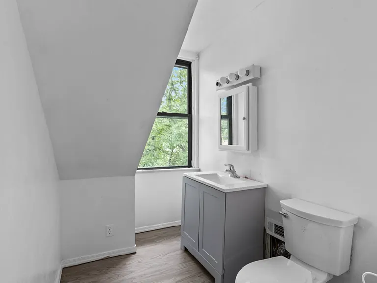 8414 Church Rd — Photo 4
