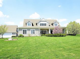 41W118 Brown Rd, St Charles, IL 60175