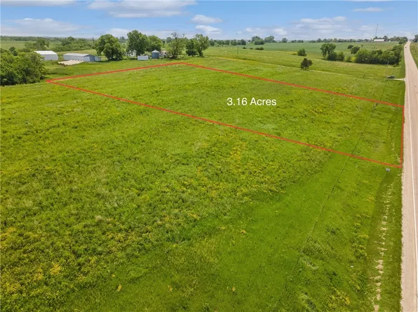 13387 E R45 Hwy, Prole, IA 50229