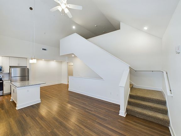 3rd image of 820 Wooden Way #15-206