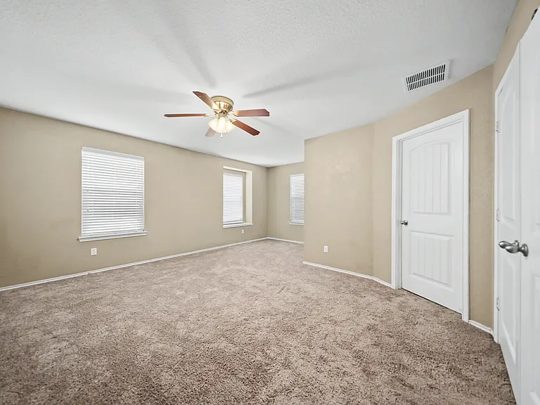 9203 Sage Valley Dr — Photo 14