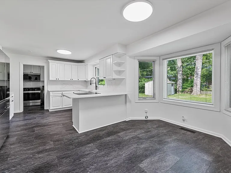 412 Lavergne Ave — Photo 18