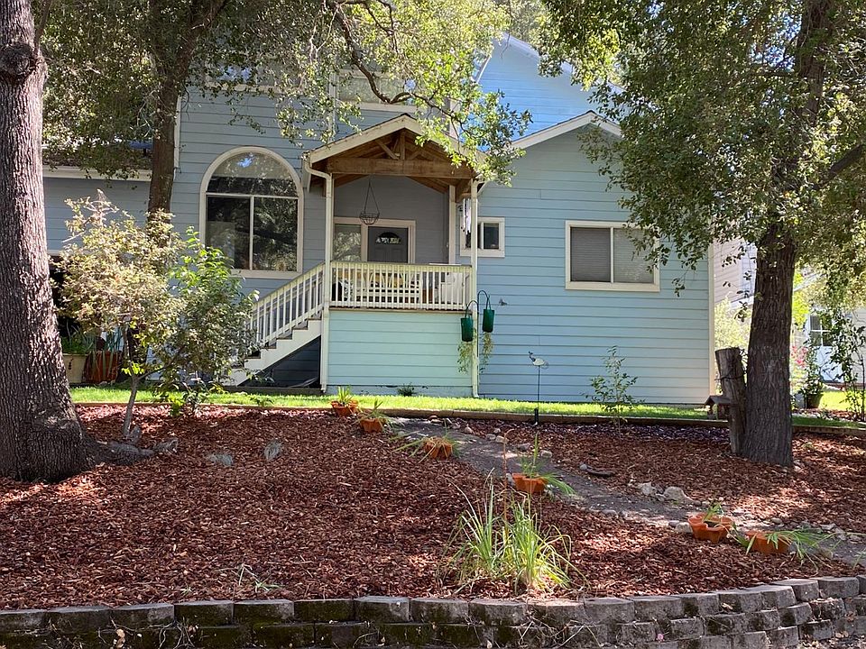 2nd image of 525 Salinas Ave