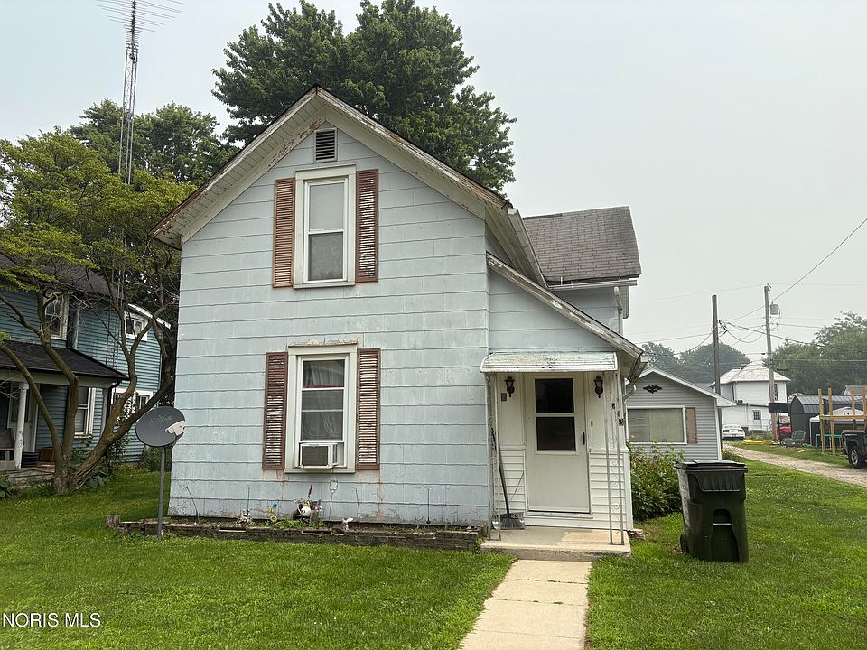 1st image of 208 N Harrison St
