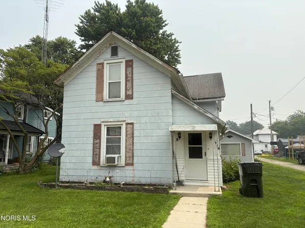 208 N Harrison St, Bloomdale, OH 44817