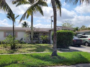 3508 NW 35th St, Lauderdale Lakes, FL 33309