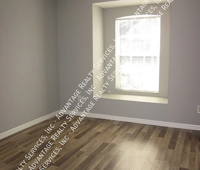 354 Tavernier Dr — Photo 10
