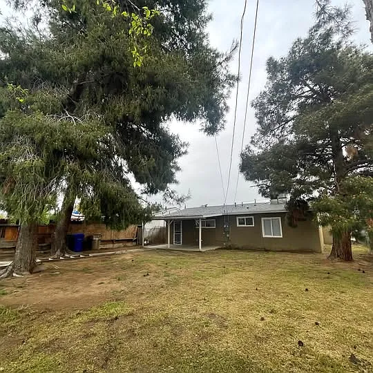 824 Blossom St — Photo 12