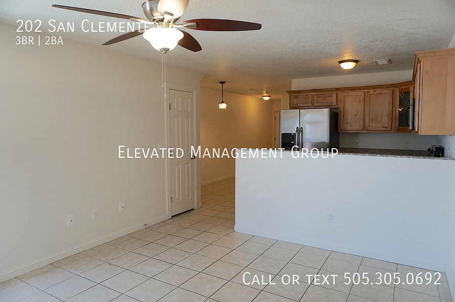 1st image of 202 San Clemente Ave NW APT 4