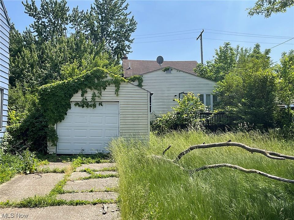 1st image of 9818 Plymouth Ave