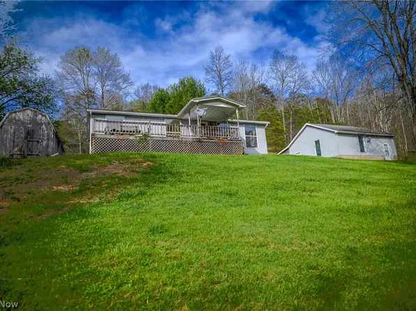 237 Buck Run, Pennsboro, WV 26415