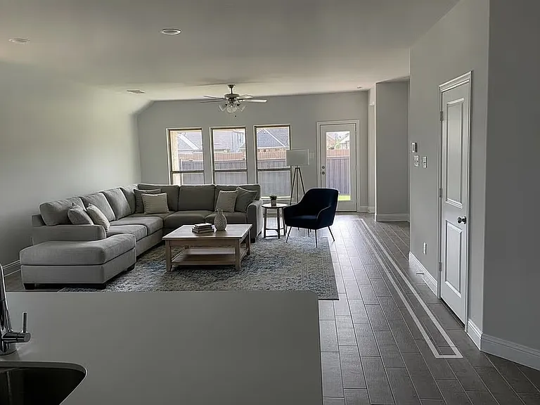 3805 Jan Camille Ct — Photo 2