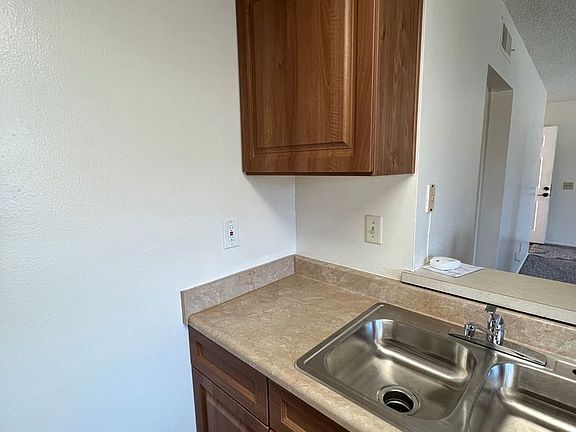 4th image of 234 S Steckel Dr APT 4