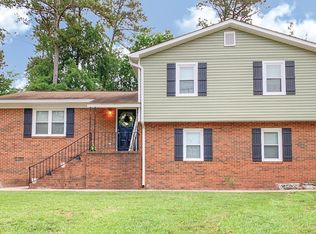 496 Pheasant Run Dr, Evans, GA 30809
