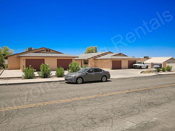 3rd image of 2050 Magnolia Dr