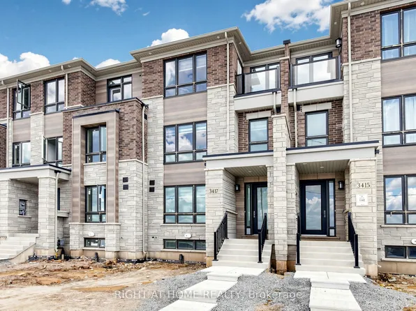 3417 Preserve Dr, Oakville, ON L6M 0T9