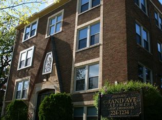 1967 Grand Ave #302-1/2, Saint Paul, MN 55105