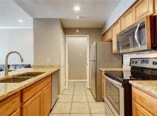 807 W 25th St APT 216, Austin, TX 78705