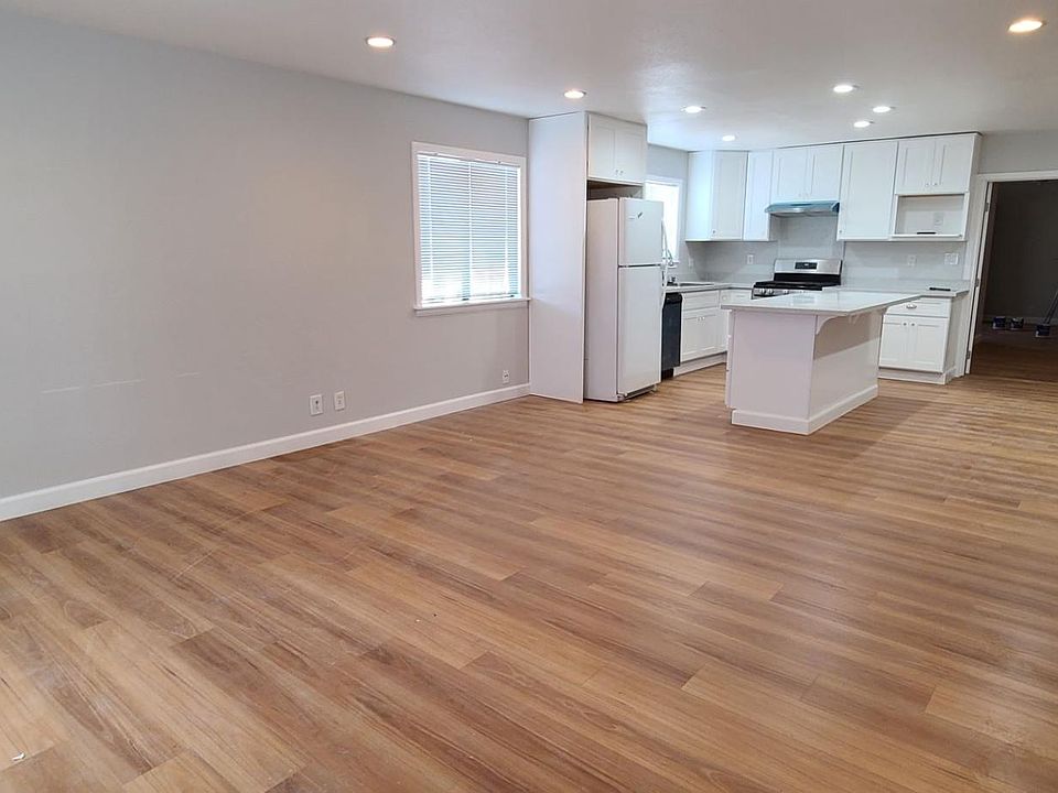1st image of 3758 Honolulu Dr