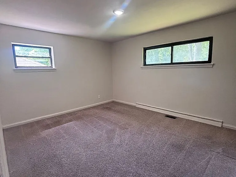 701 Vanderbrook Rd — Photo 14