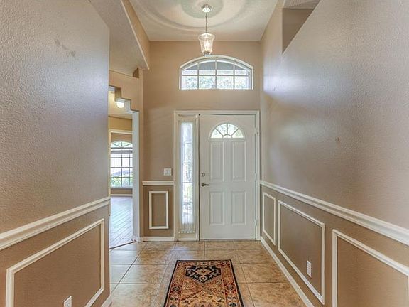 4th image of 12426 Glenfield Ave