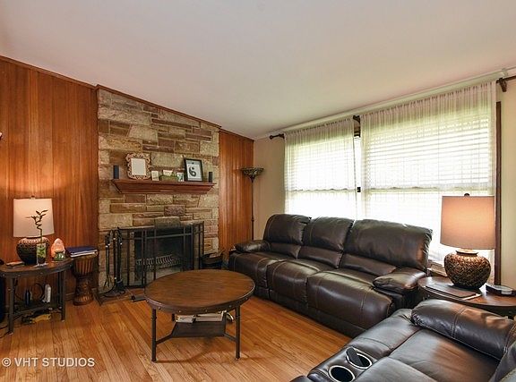 2nd image of 8241 Paloma Dr