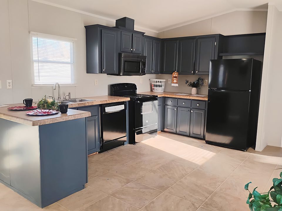 1st image of 110 N Michigan St Lot 61