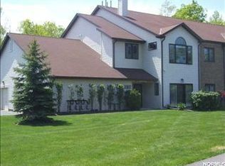 7225 Channing Ln UNIT 7225, Concord Township, OH 44060