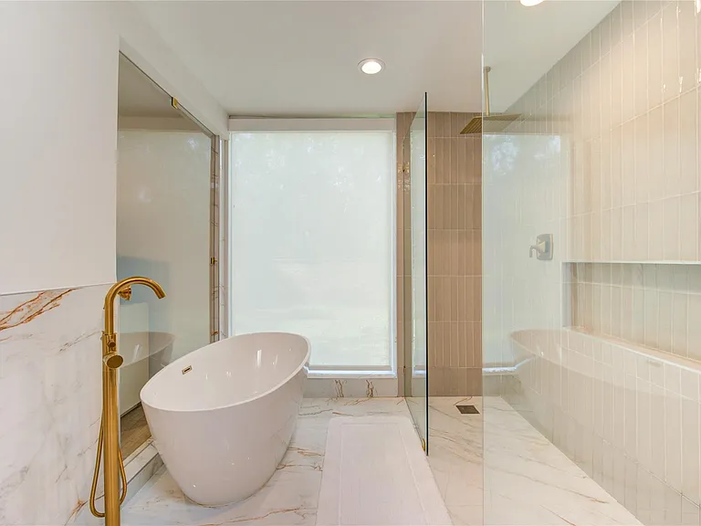 303 Isolde Dr — Photo 26