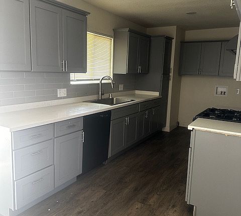 4th image of 15533 Tokay St APT B